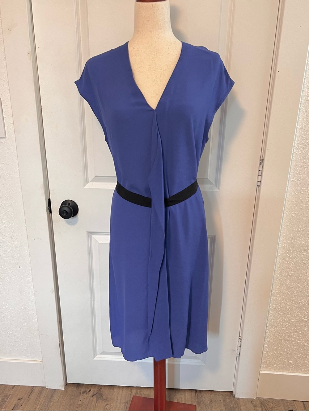 Comptoir des Cotonniers V-Neck Tie Faux‎ Wrap Dress
